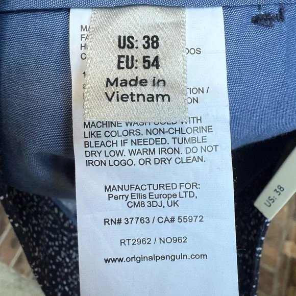 The Original Penguin Men's Flat Front Navy White Patterned Shorts 8” inseam 38 - Picture 5 of 7